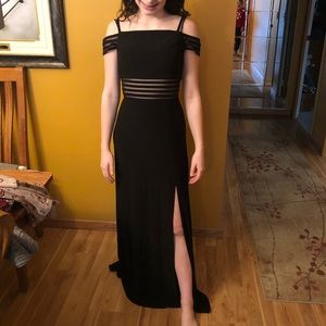 Morgan and Co dress 5/6